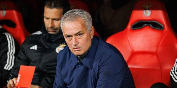 穆里尼奥向弗洛伦蒂诺传递三个信号：可以对皇马说不