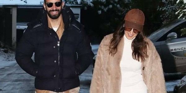 三千万代价换来阿莫林一年执教权，曼联告别经理时代只剩“听话”主帅