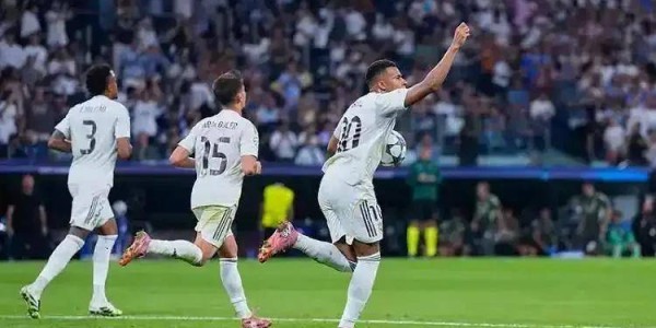 西甲第9轮：饱和攻击，皇家马德里狮吼赫塔菲